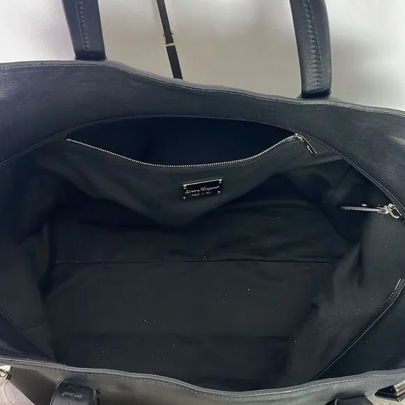 SALVATOREFERRAGAMOLARGE BLACK LEATHER AND GREY SNAKE BAG